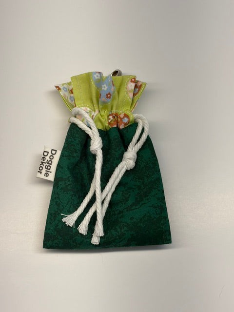 Dog poo bag holder - 100% cotton drawstring pouch in dark green with a lime green patterned collar, white drawstring and metal clip - Doggie Dekor