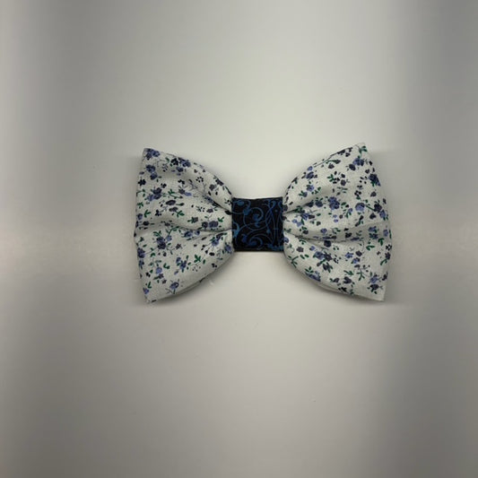 Floral patterned bow tie on a white background